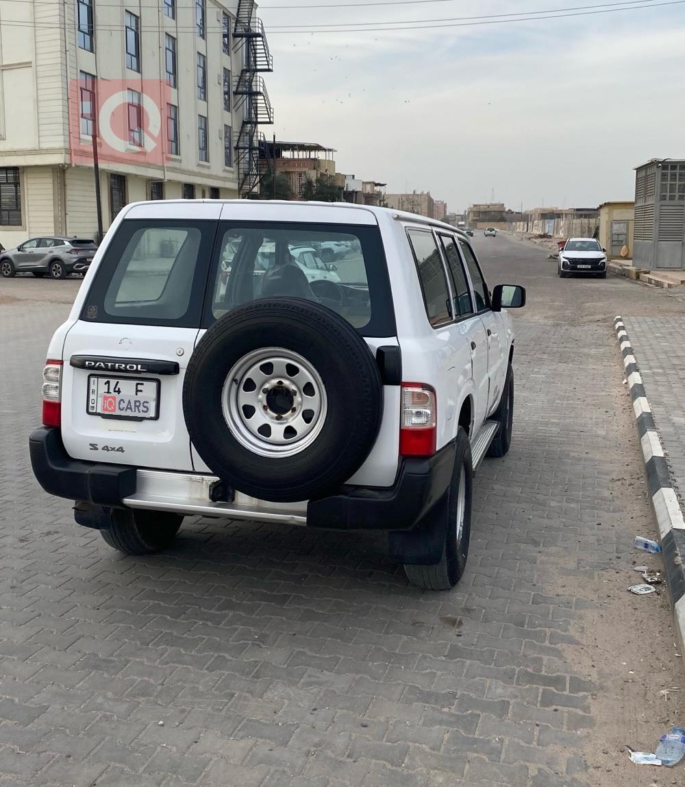 نيسان باترول سفاري